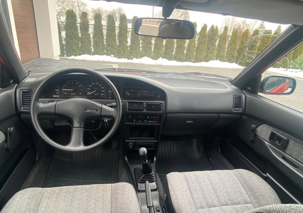 Toyota Corolla cena 19900 przebieg: 40000, rok produkcji 1991 z Radom małe 631